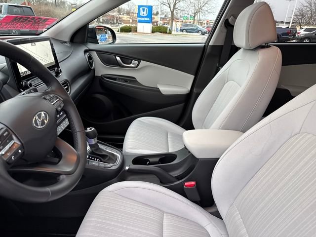 Used 2023 Hyundai Kona SEL w/ Convenience Package image 13