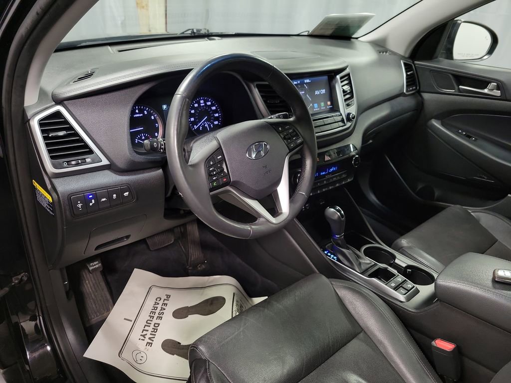 Used 2018 Hyundai Tucson Limited w/ Ultimate Package 02 image 14
