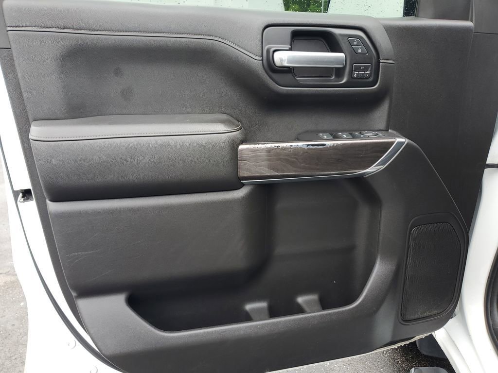 Used 2019 Chevrolet Silverado 1500 LTZ AWD/4WD image 12
