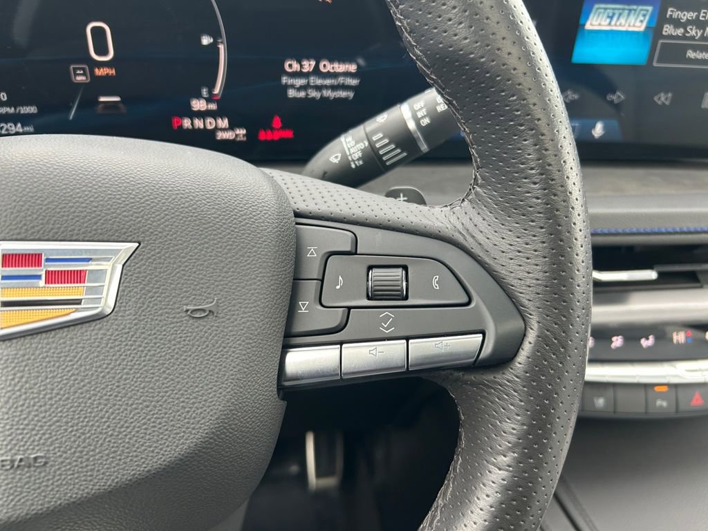 Used 2024 Cadillac XT4 Sport image 18