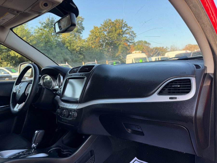 Used 2017 Dodge Journey GT AWD/4WD image 21