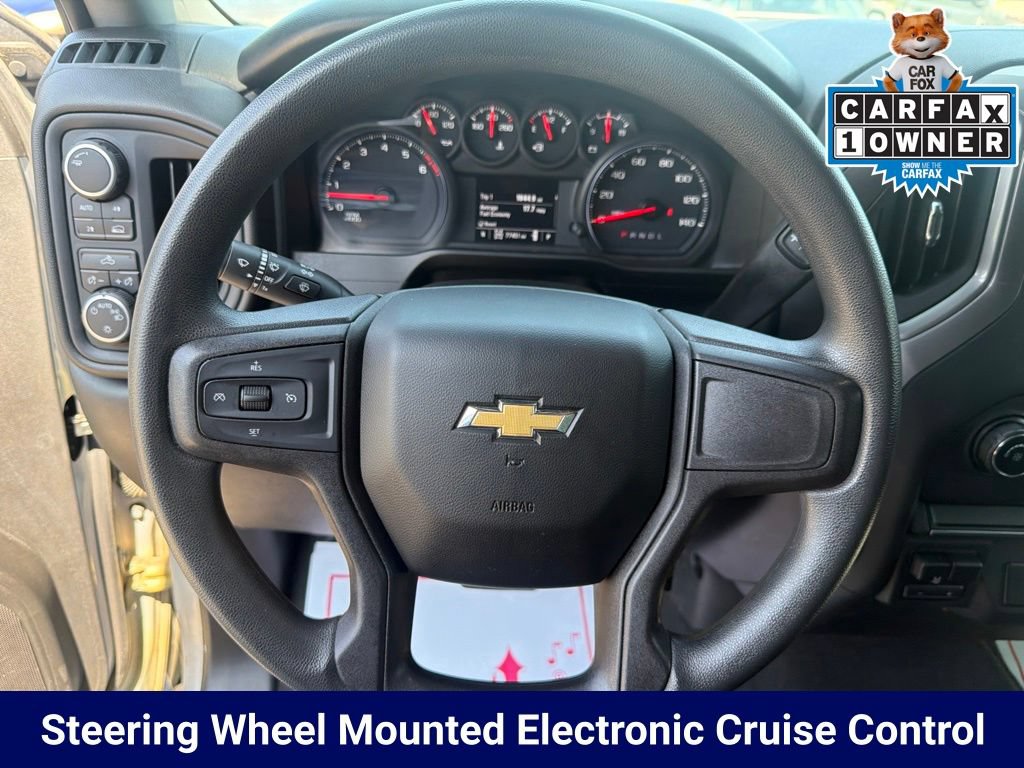Used 2020 Chevrolet Silverado 1500 Custom w/ Custom Value Package AWD/4WD image 29