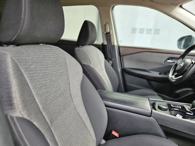 Certified 2023 Nissan Rogue SV image 14