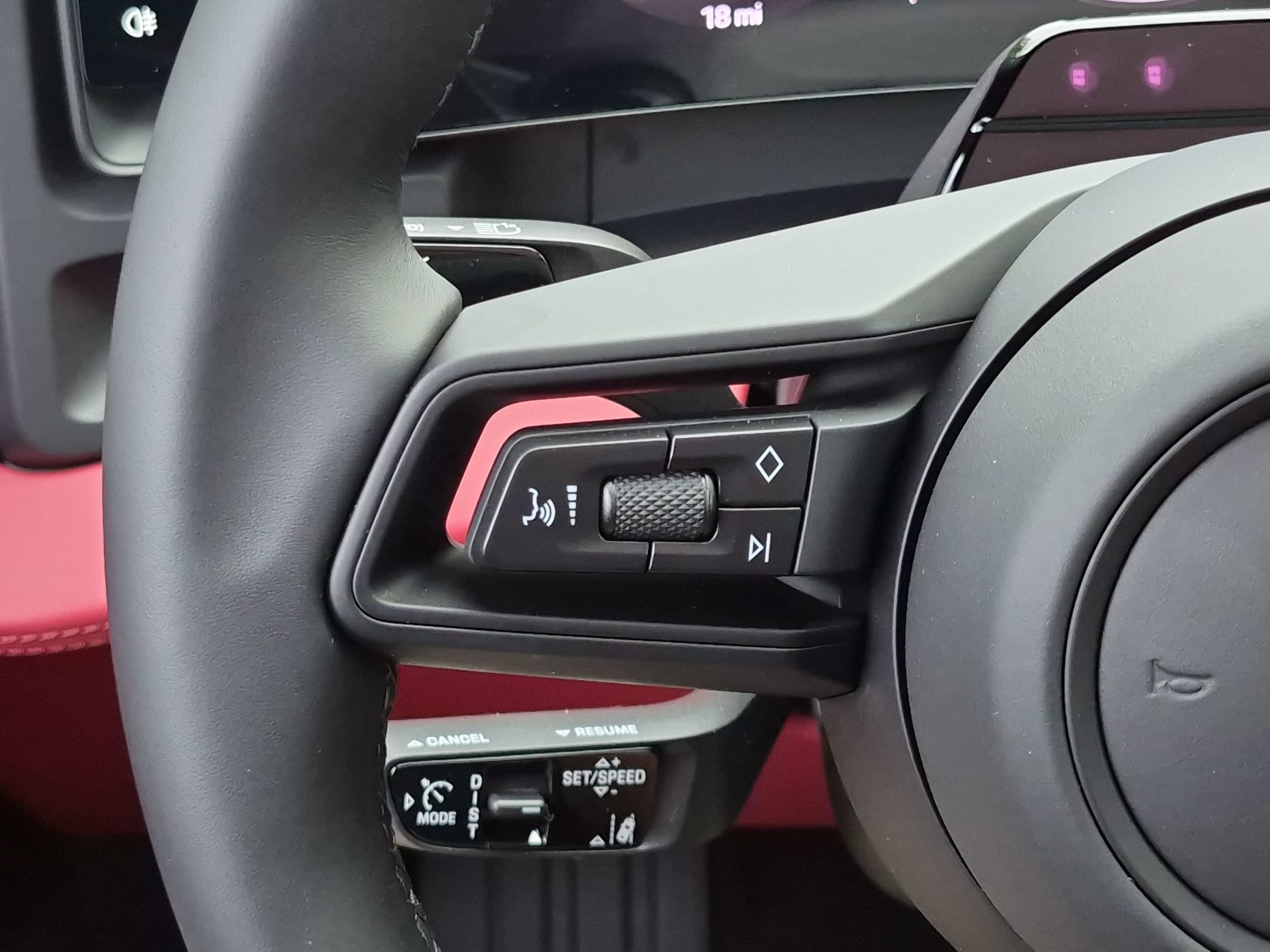 New 2026 Porsche Cayenne S AWD/4WD image 8