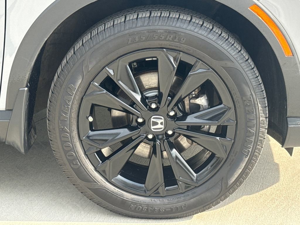 Used 2024 Honda CR-V Sport Touring image 11