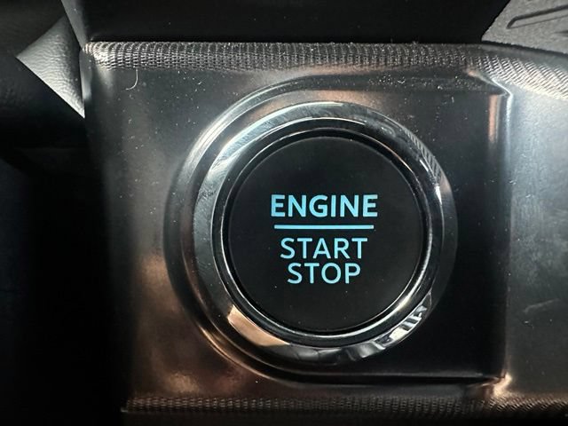 Used 2025 Ford F150 Raptor AWD/4WD image 17