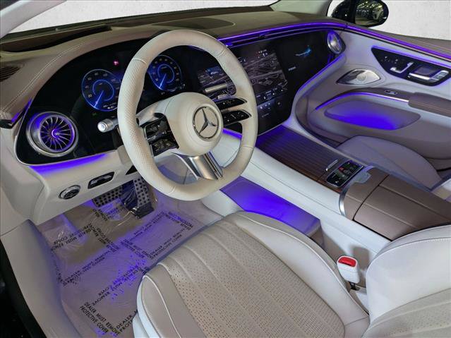 Certified 2023 Mercedes-Benz EQS 580 4MATIC Sedan image 13
