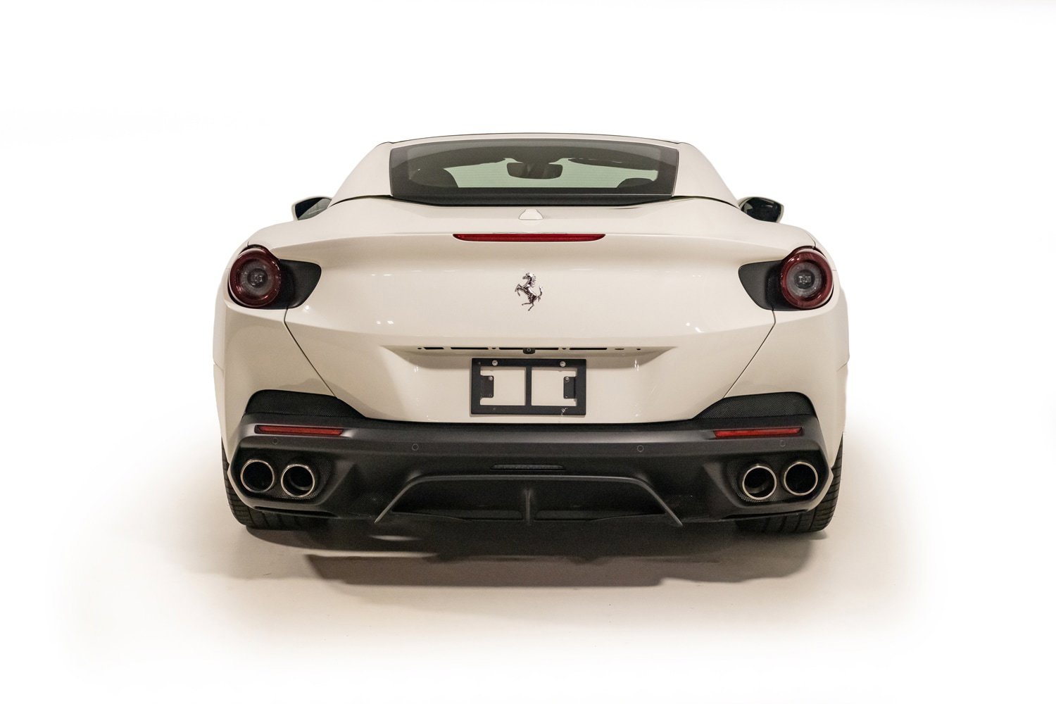 Used 2019 Ferrari Portofino RWD image 14