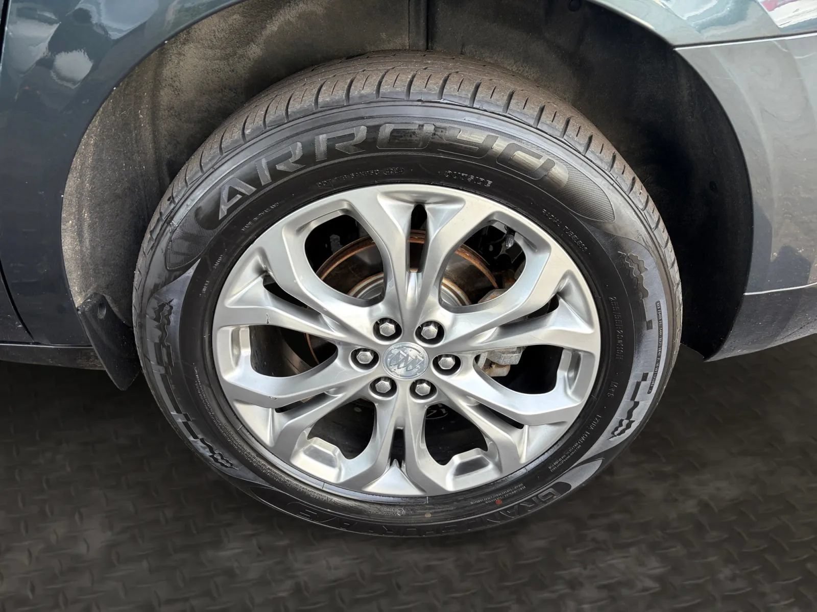 Used 2019 Buick Enclave Avenir w/ Avenir Technology Package AWD/4WD image 44