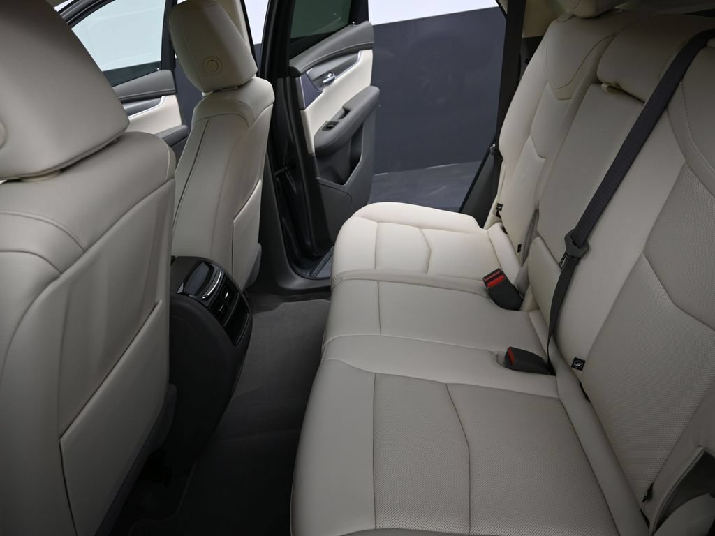 New 2026 Cadillac XT5 Premium Luxury w/ Driver Assist Package FWD image 14