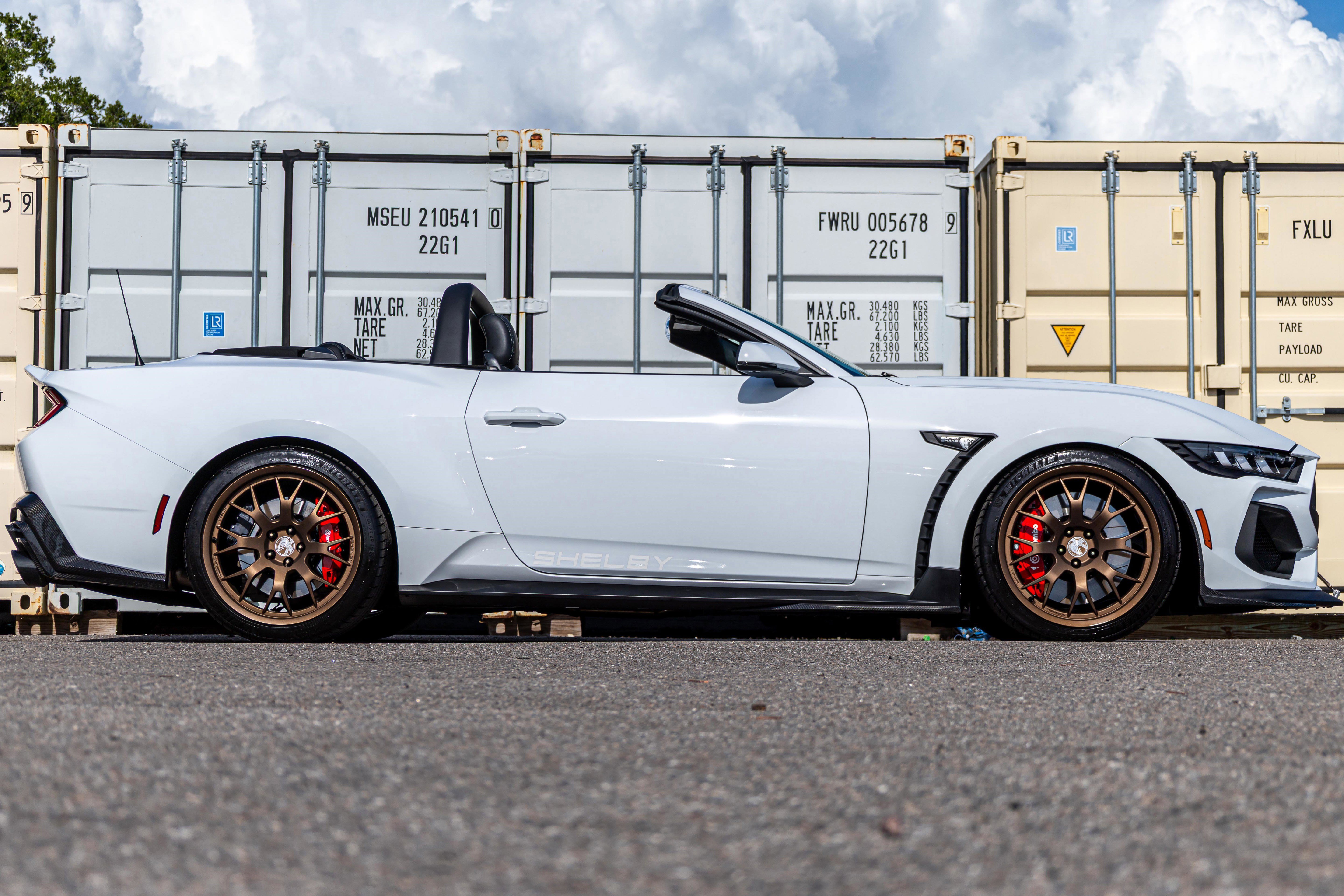 Used 2024 Ford Mustang GT Premium w/ GT Performance Package RWD image 2
