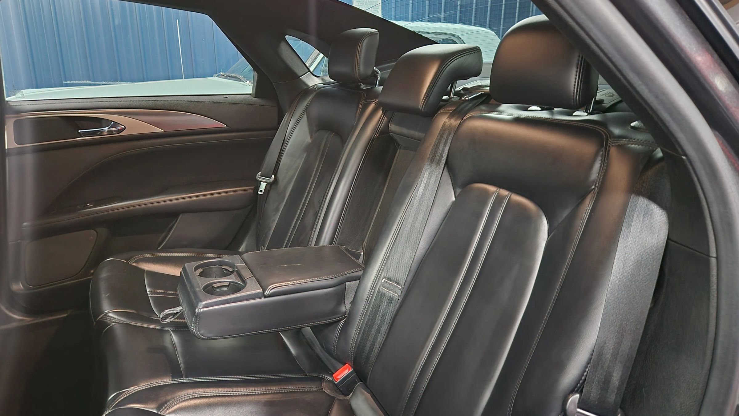 Used 2020 Lincoln MKZ image 19