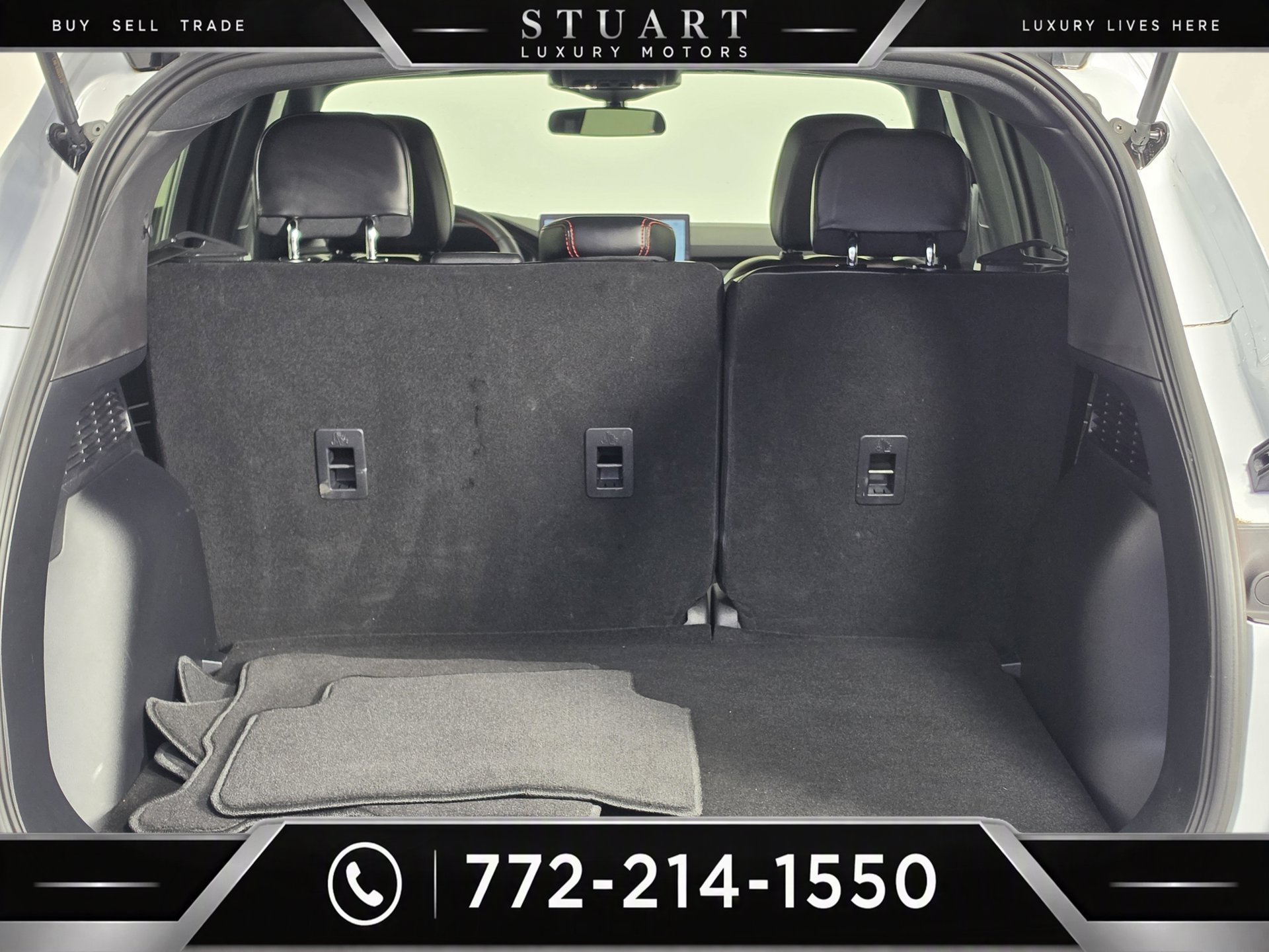 Used 2025 Ford Escape ST-Line w/ Equipment Group 301A FWD image 43