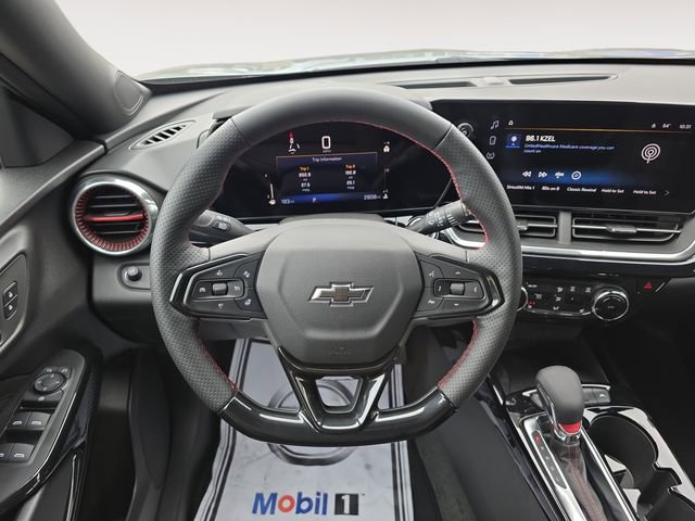 Used 2026 Chevrolet Trax RS w/ Sunroof Package FWD image 12