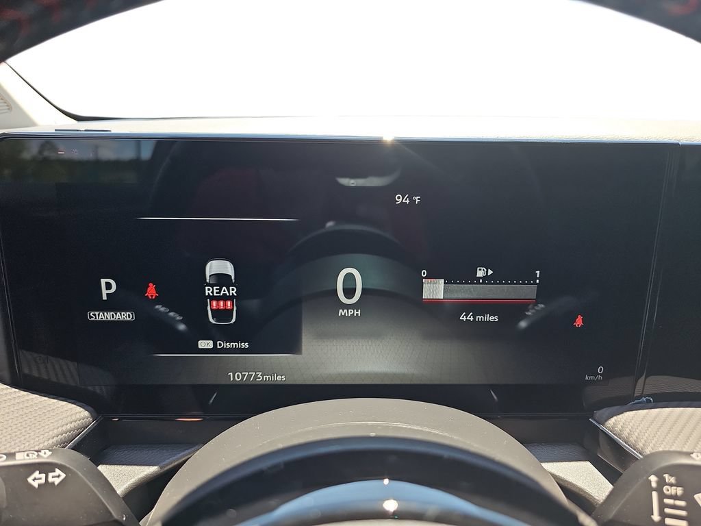 Used 2025 Nissan Kicks SR FWD image 19