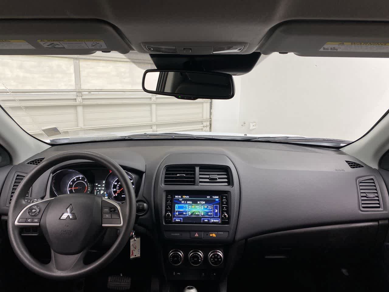 Used 2025 Mitsubishi Outlander Sport ES AWD/4WD image 13