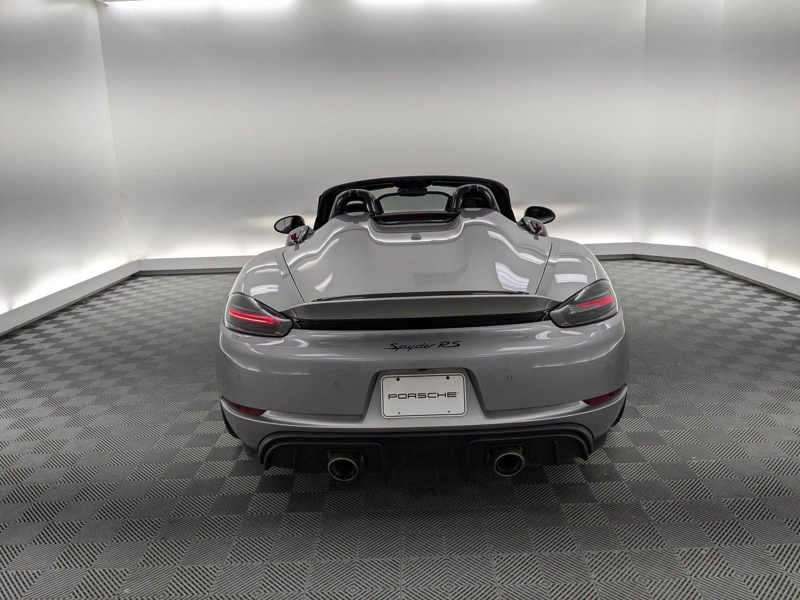 Certified 2025 Porsche 718 Boxster Spyder RS image 7