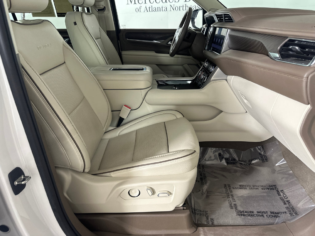 Used 2021 GMC Yukon XL Denali AWD/4WD image 13