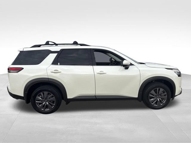 Certified 2023 Nissan Pathfinder SV AWD/4WD image 7