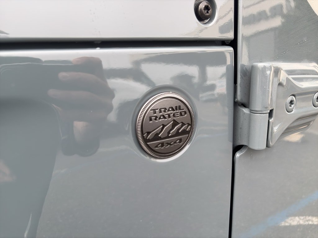 New 2026 Jeep Gladiator Sport AWD/4WD image 4
