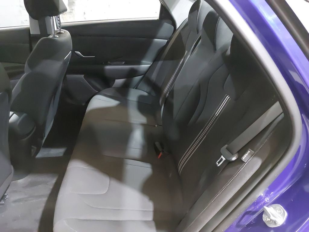 Certified 2024 Hyundai Elantra SEL image 15