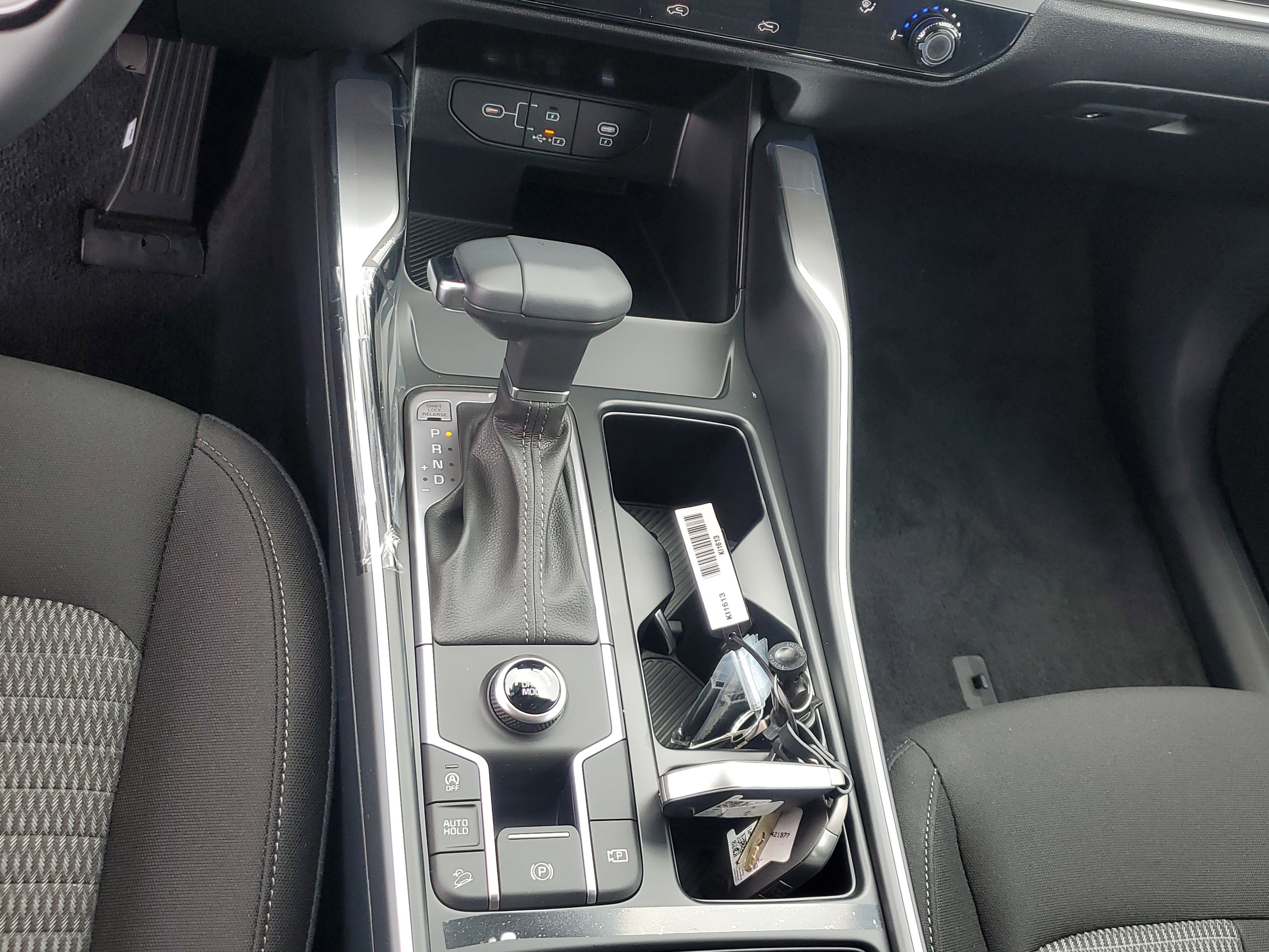 New 2026 Kia Sorento LX image 22