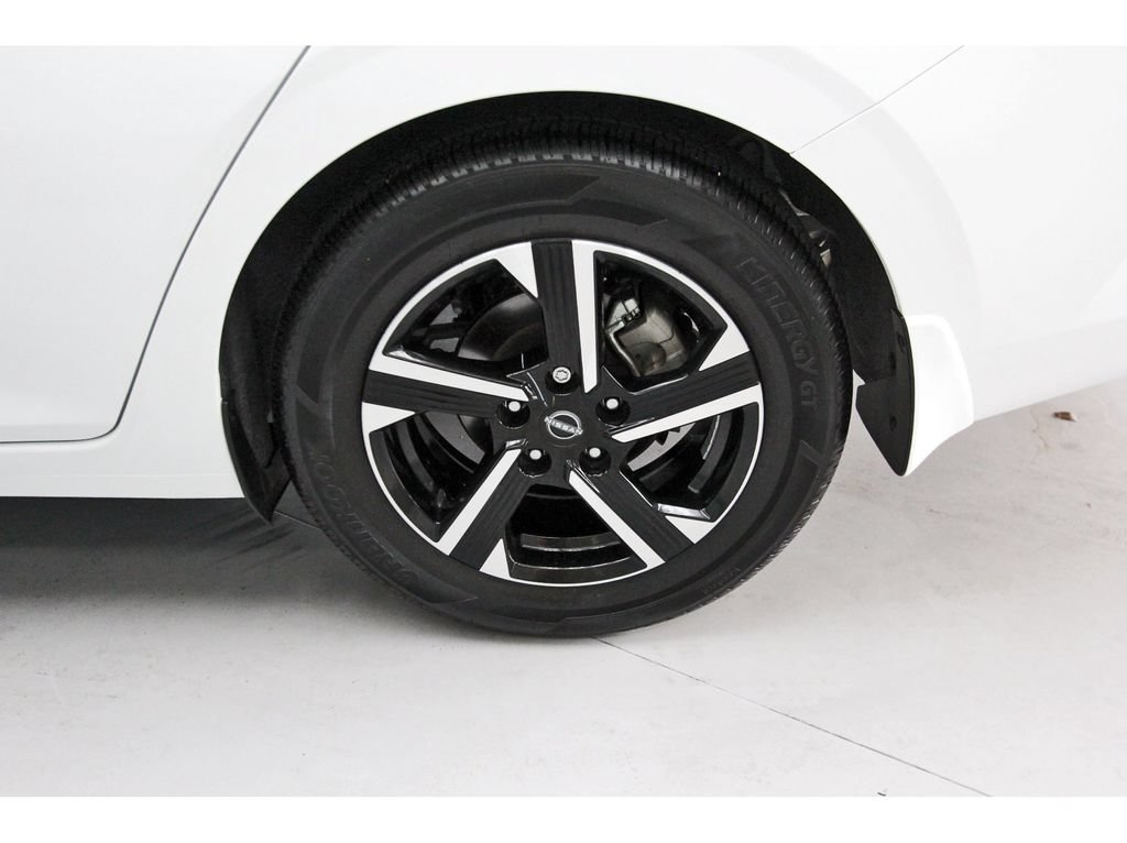Used 2025 Nissan Sentra SV w/ All-Weather Package FWD image 29