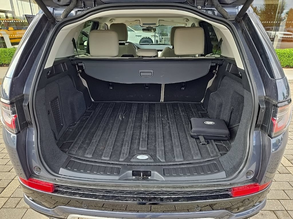 Certified 2025 Land Rover Discovery Sport S AWD/4WD image 18
