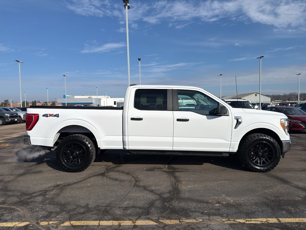 Used 2021 Ford F150 XLT image 4
