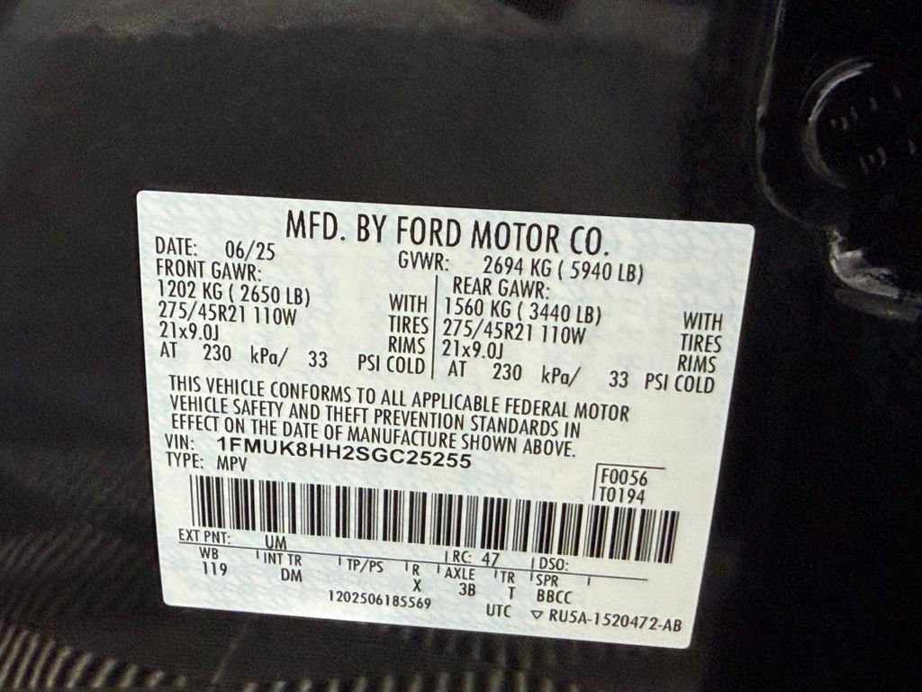 Used 2025 Ford Explorer Platinum w/ LUX Leather Package AWD/4WD image 35