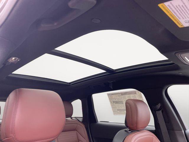 New 2026 Lincoln Nautilus Reserve AWD/4WD image 15