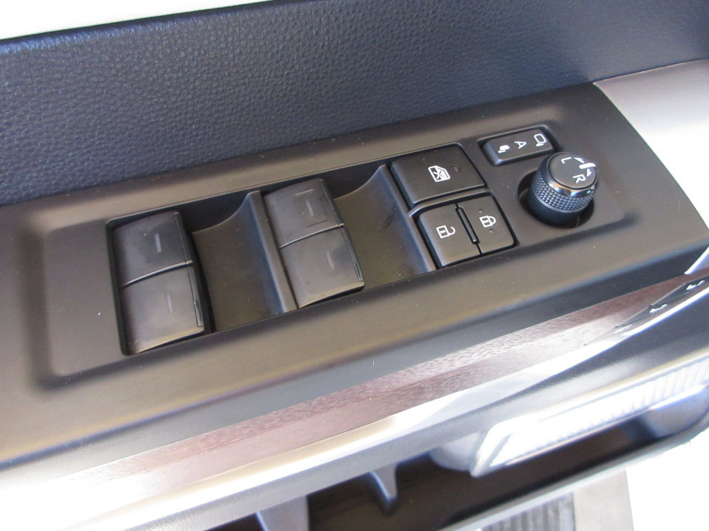 Used 2023 Toyota Tundra Capstone AWD/4WD image 10