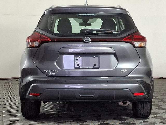 Used 2023 Nissan Kicks SV FWD image 8