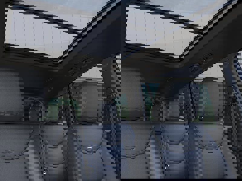 New 2025 Cadillac XT6 Luxury image 24