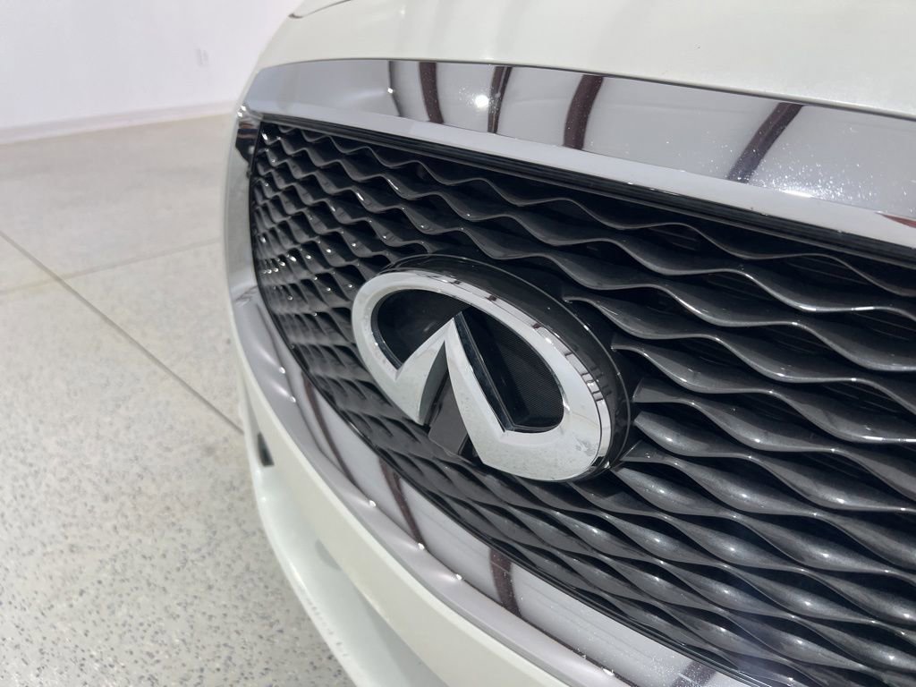 Used 2019 INFINITI QX60 Luxe w/ Sensory Package AWD/4WD image 29