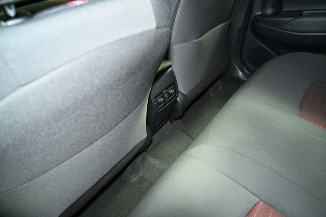 Used 2024 Toyota Corolla Cross AWD Hybrid w/ Moonroof Package image 41