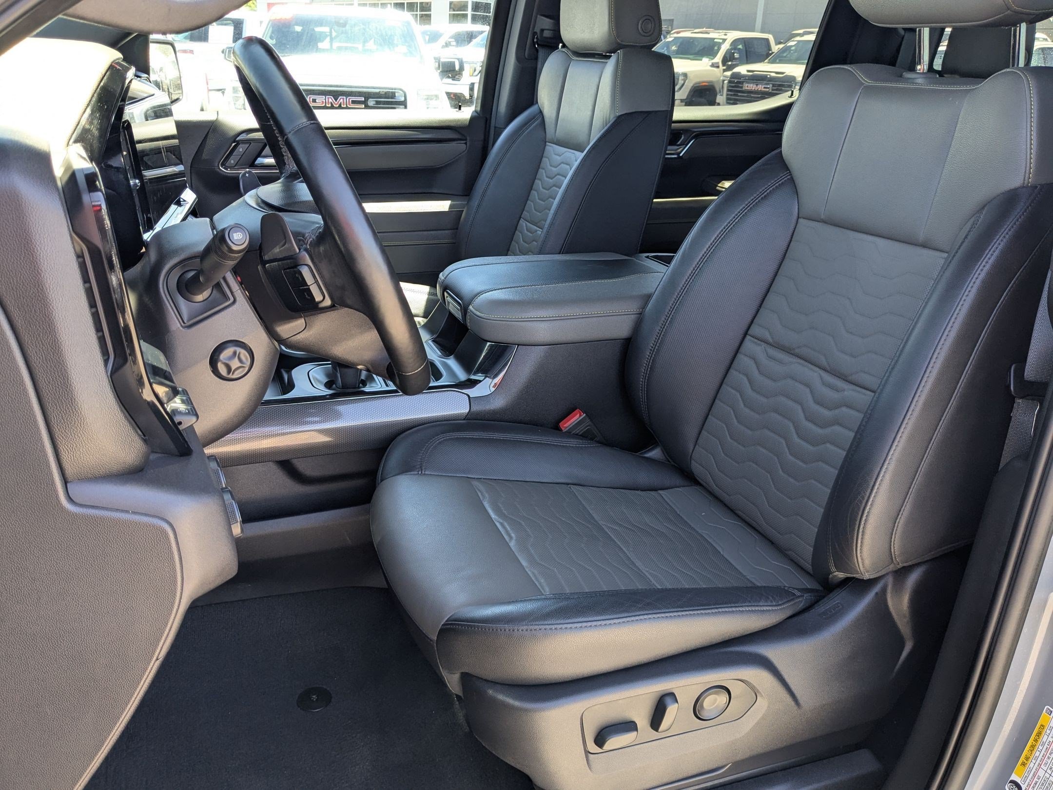 Certified 2024 Chevrolet Silverado 1500 ZR2 w/ Technology Package AWD/4WD image 27