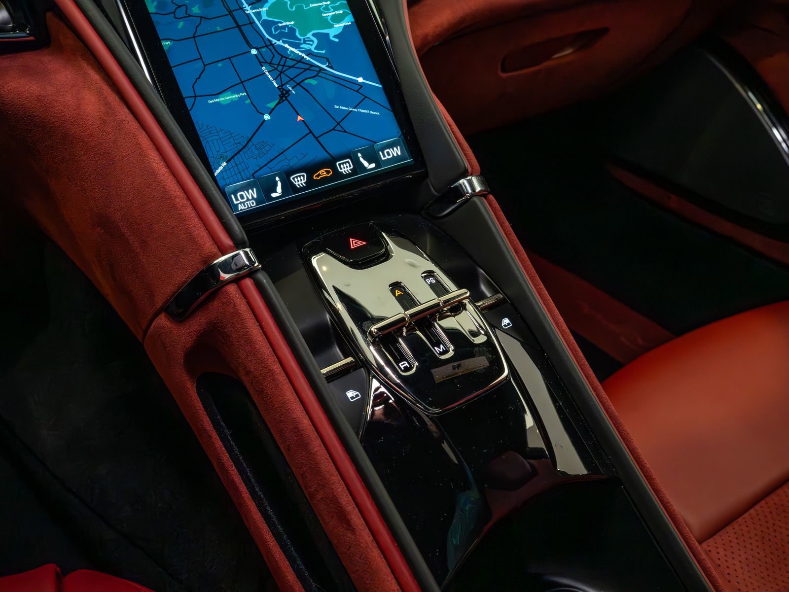 Certified 2023 Ferrari Roma RWD image 17