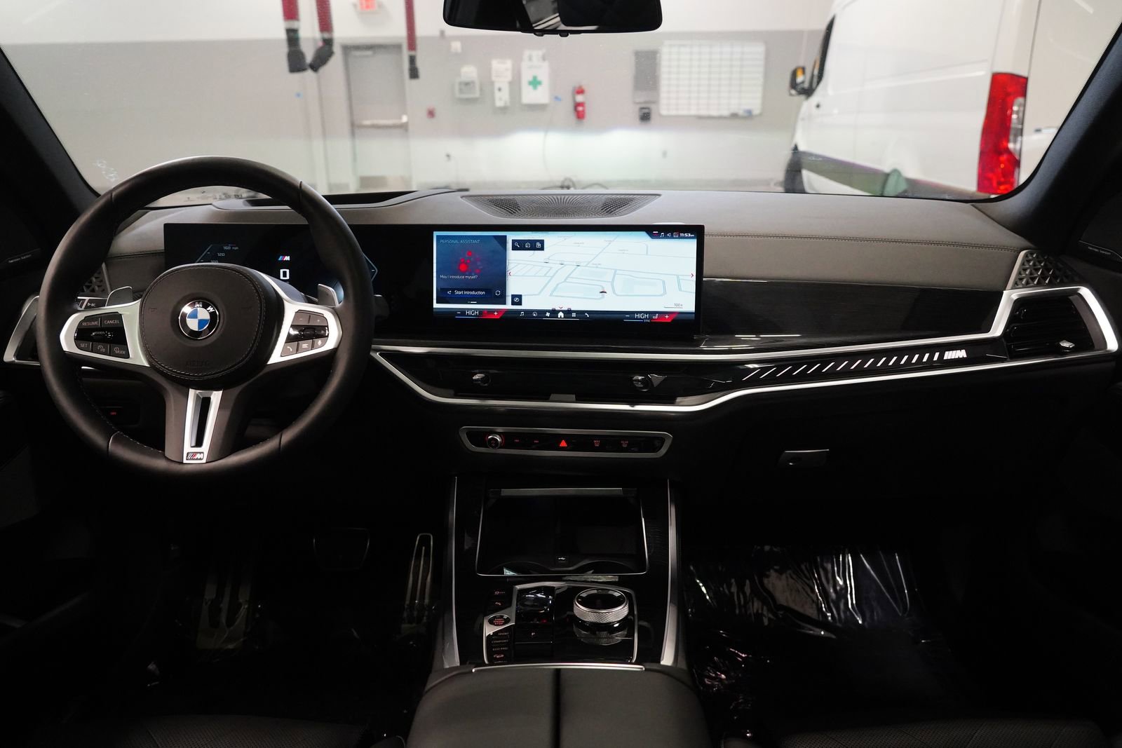 Used 2025 BMW X5 M60i image 14