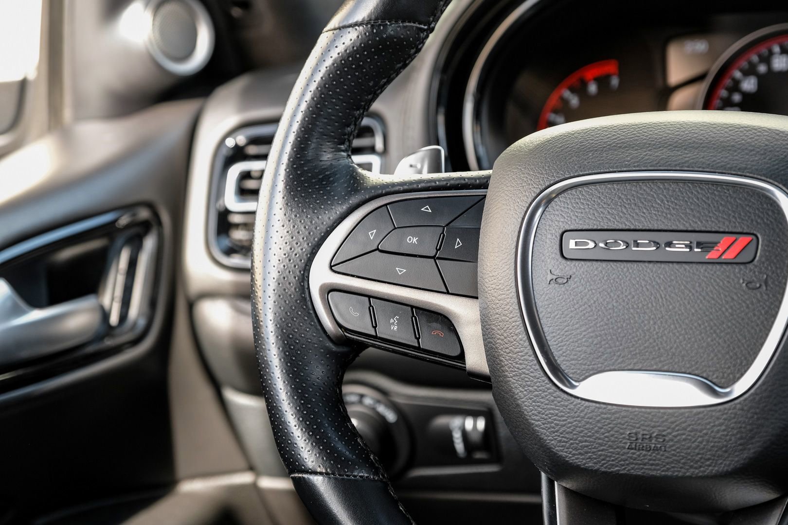 Used 2021 Dodge Durango Citadel w/ Premium Entertainment Group image 17