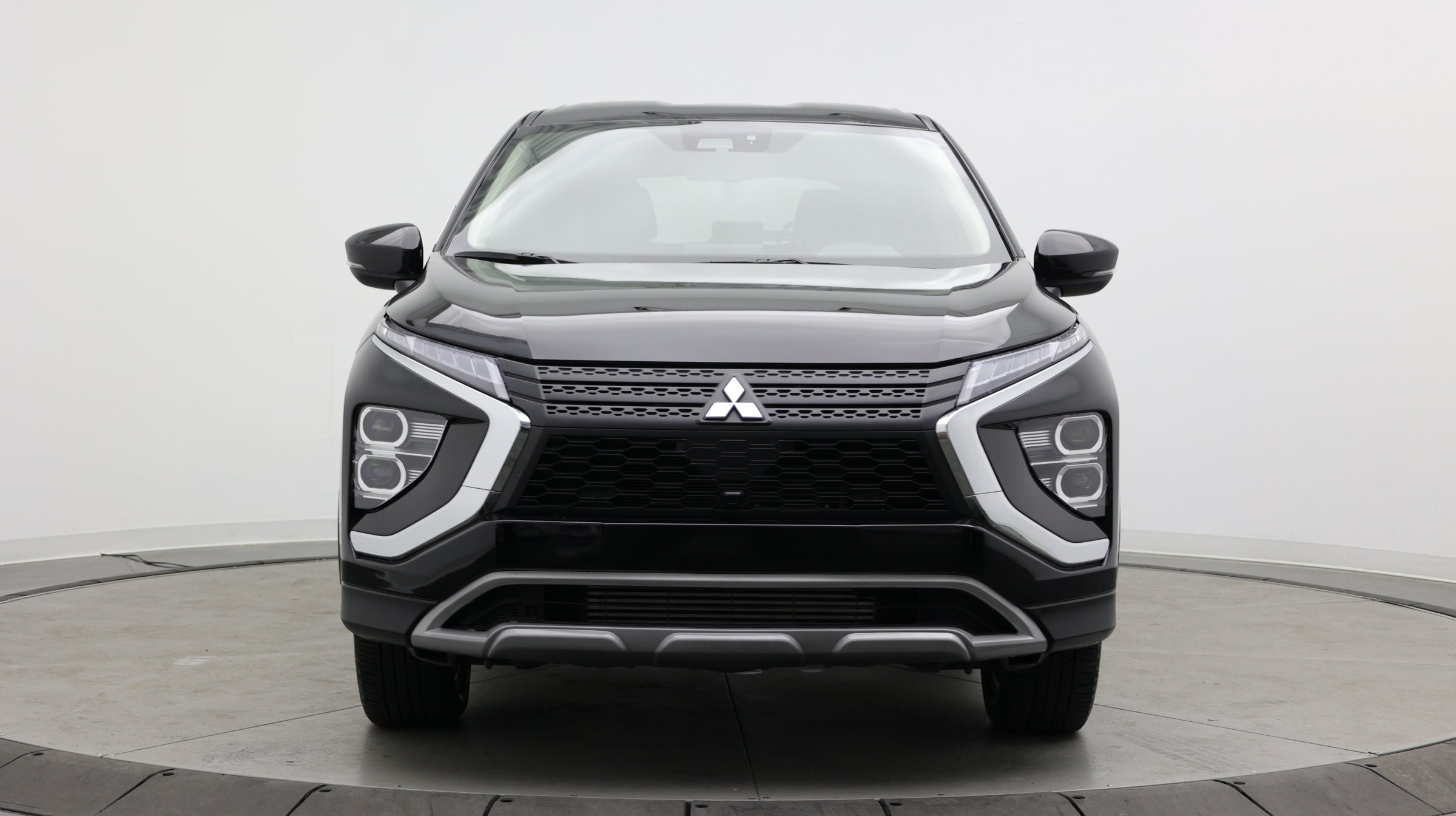 Used 2026 Mitsubishi Eclipse Cross SE AWD/4WD image 2