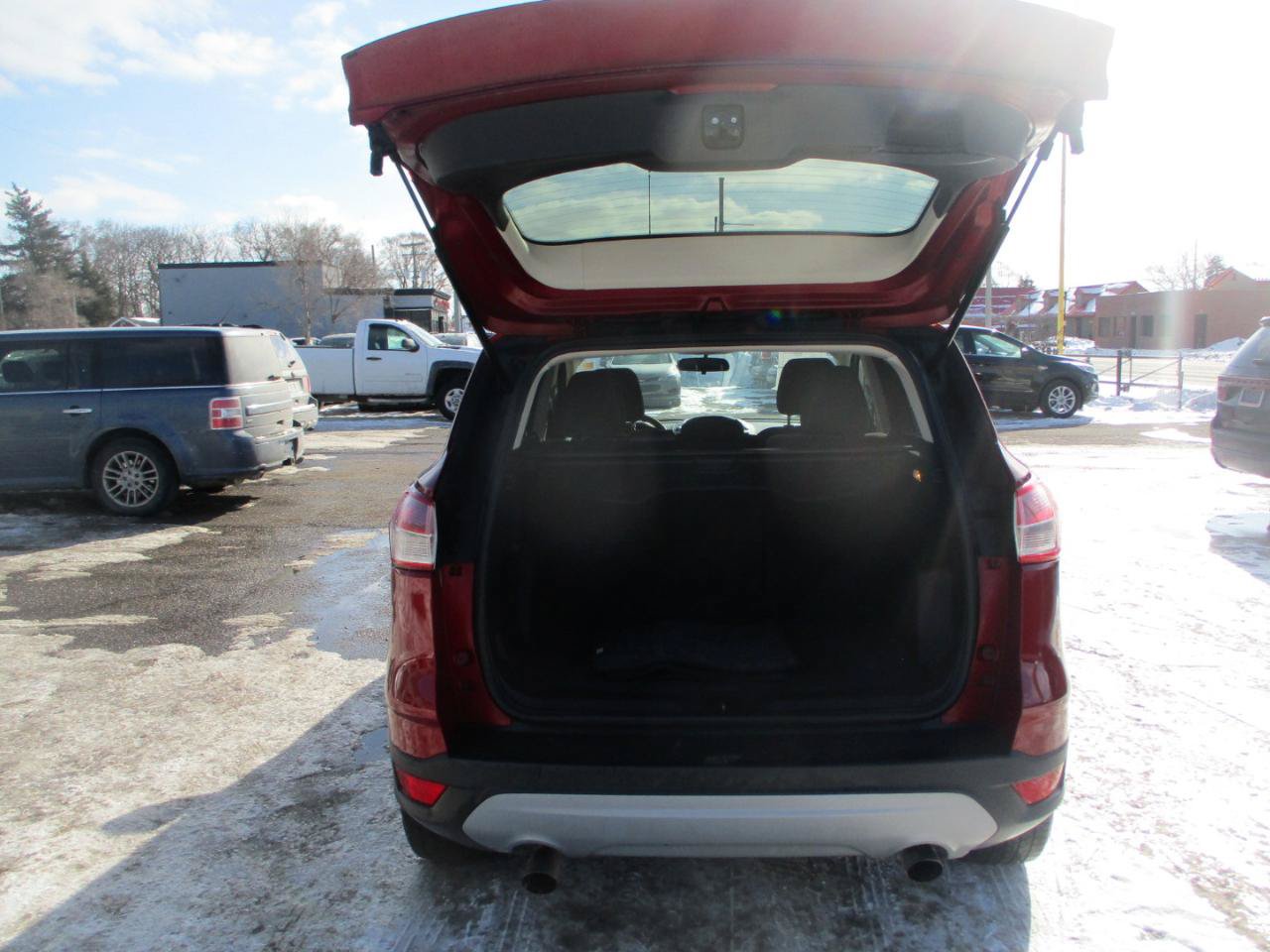Used 2014 Ford Escape SE FWD image 7
