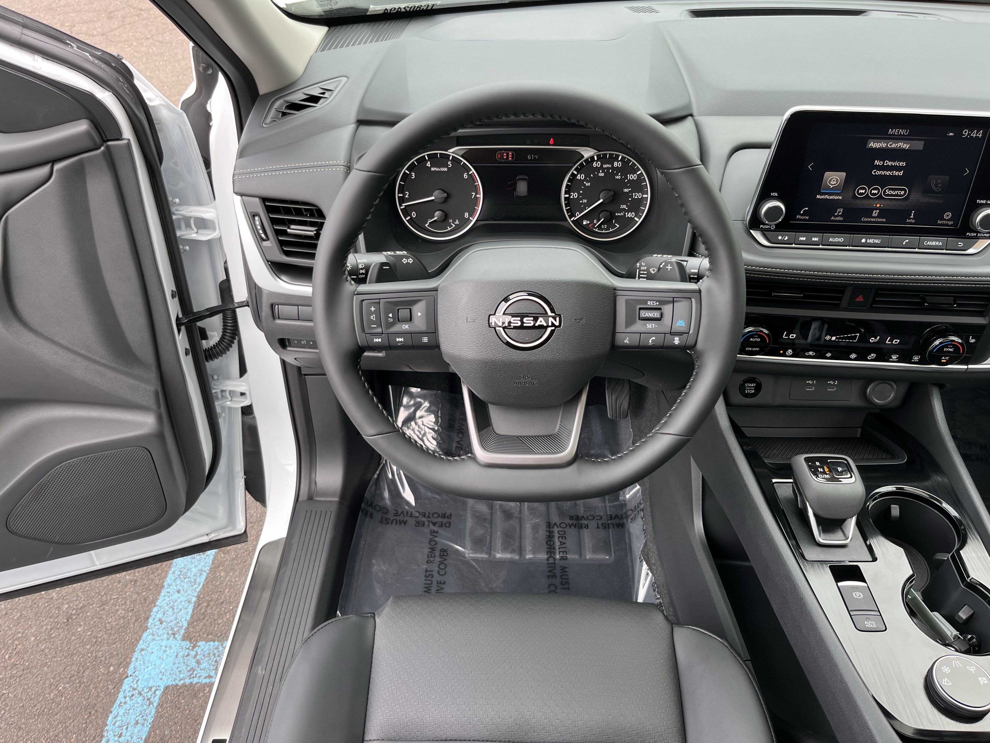 Used 2026 Nissan Rogue SV AWD/4WD image 11