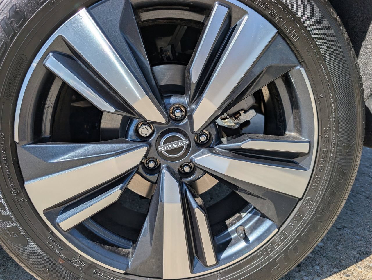Used 2023 Nissan Rogue SL FWD image 7