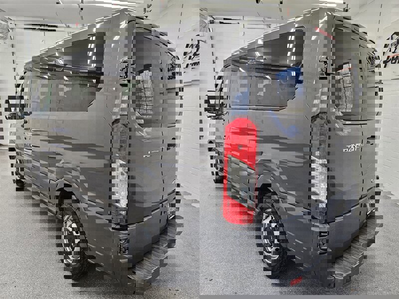 Used 2016 Ford Transit 150 XL image 7