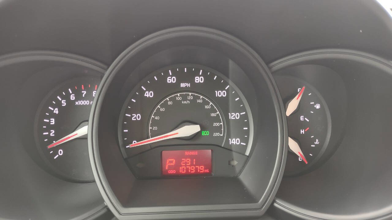 Used 2016 Kia Rio LX image 16