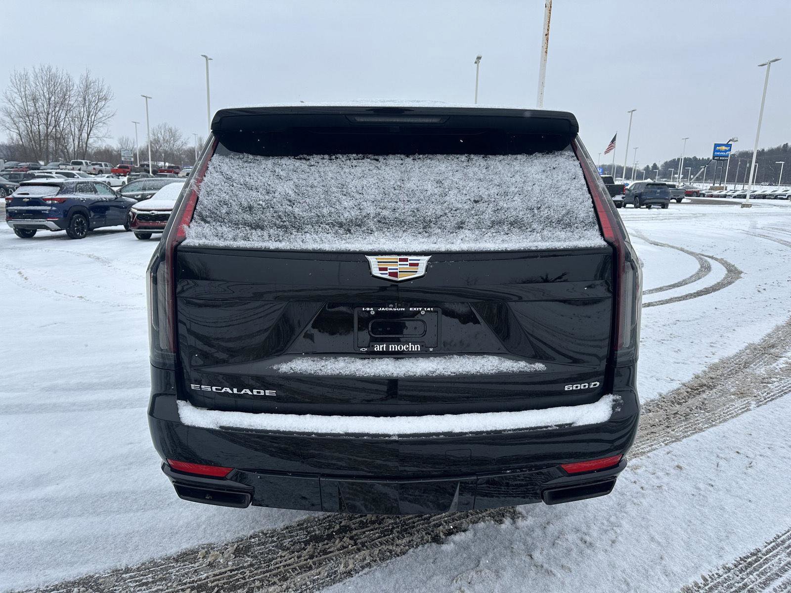 Used 2023 Cadillac Escalade Sport AWD/4WD image 4