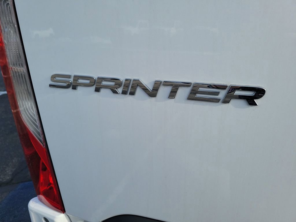 Used 2025 Mercedes-Benz Sprinter 2500 image 11