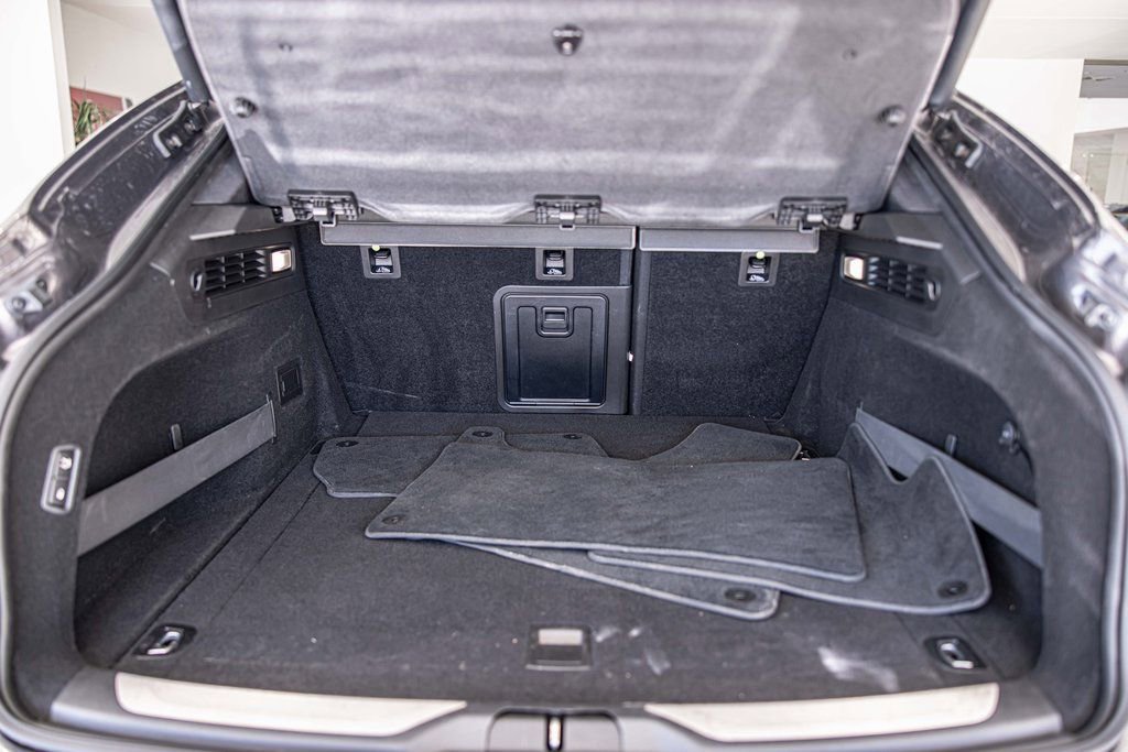 Used 2019 Maserati Levante S GranSport image 17