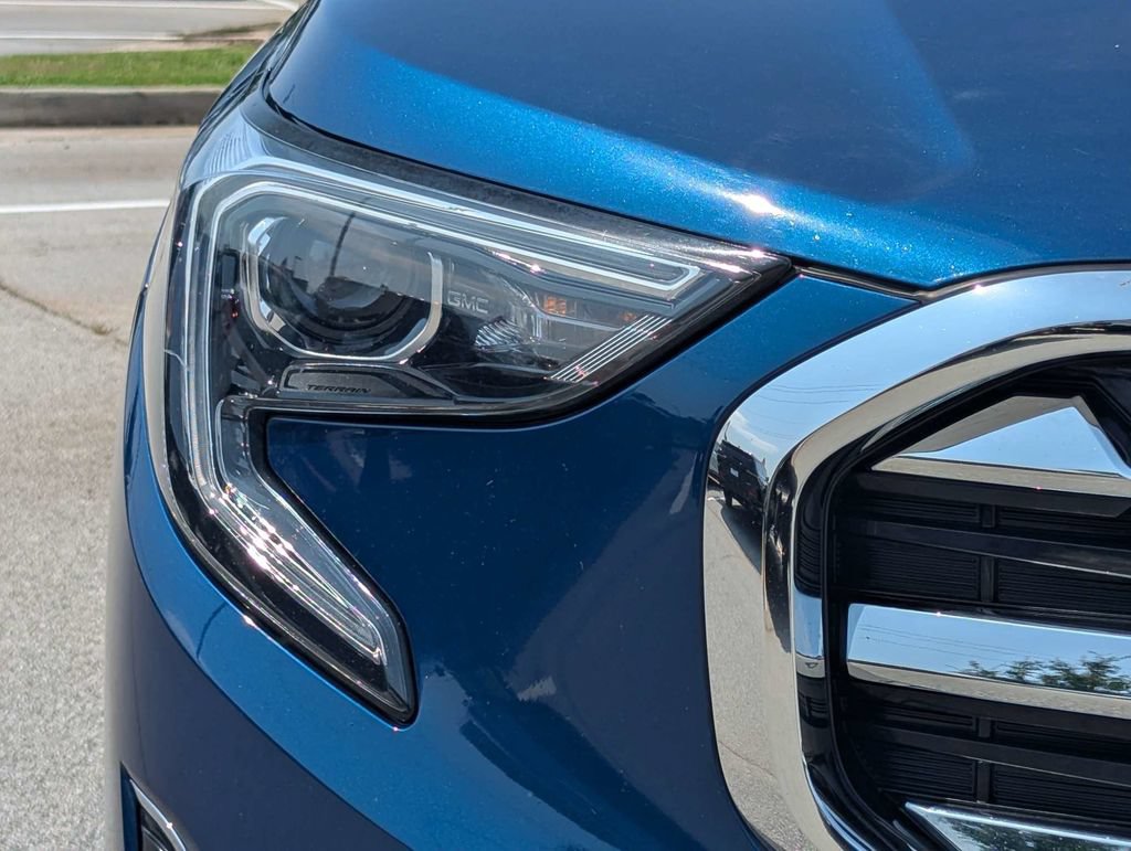 Used 2021 GMC Terrain SLT AWD/4WD image 9